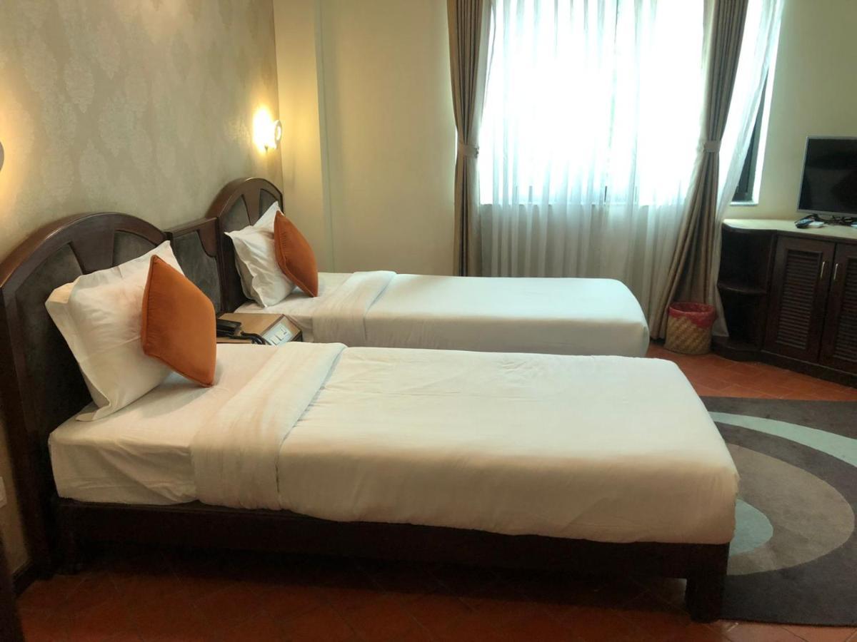 Dahlia Boutique Hotel Pokhara Kültér fotó