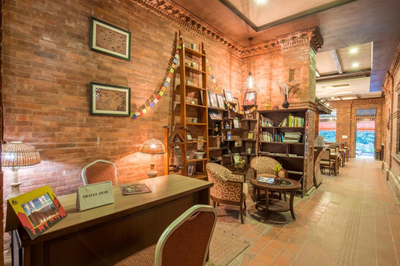 Dahlia Boutique Hotel Pokhara Kültér fotó