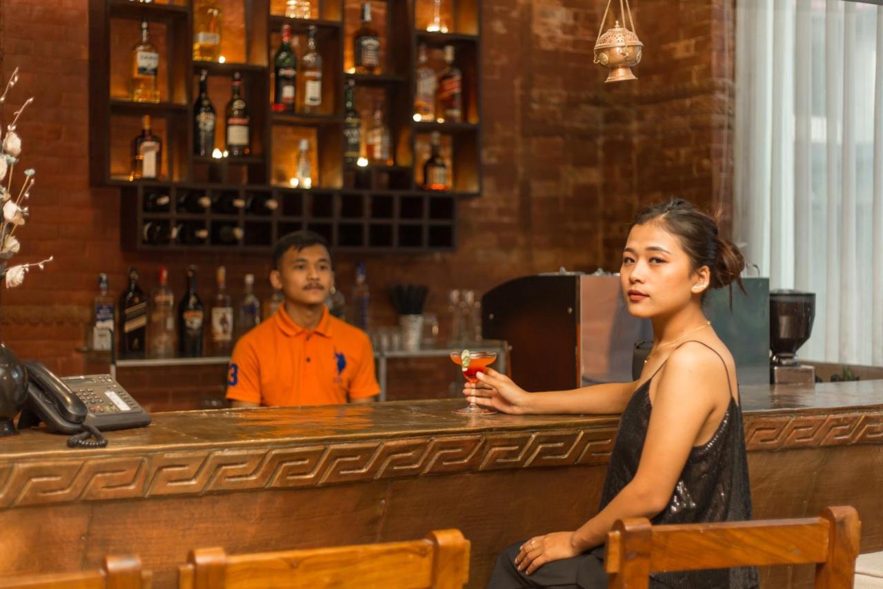 Dahlia Boutique Hotel Pokhara Kültér fotó