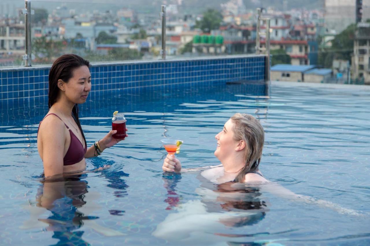 Dahlia Boutique Hotel Pokhara Kültér fotó